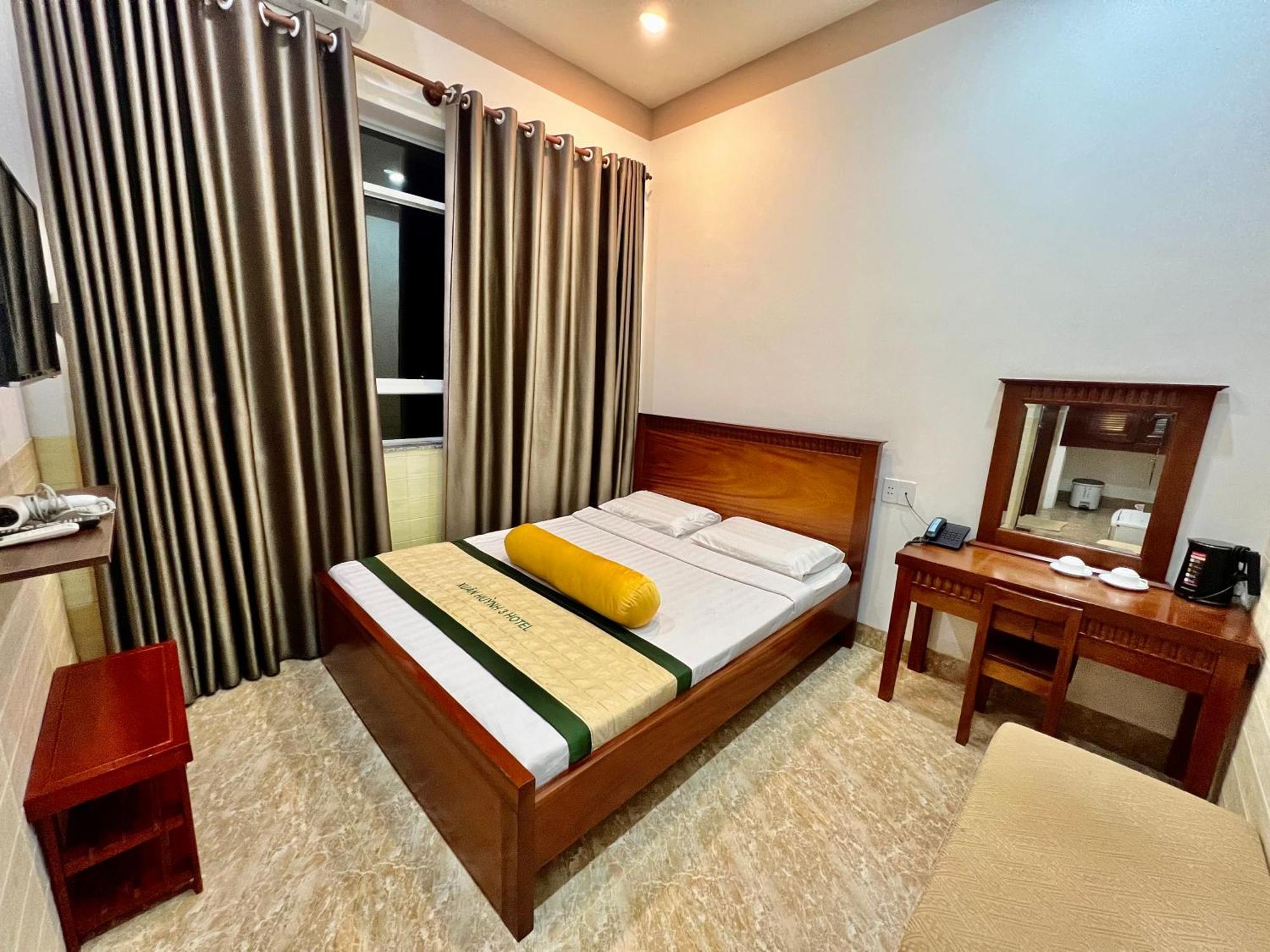 XUÂN HUỲNH 3 Hotel Soc Trang Exterior foto