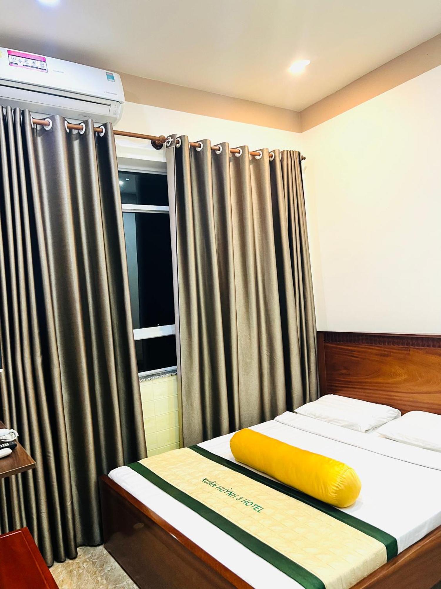 XUÂN HUỲNH 3 Hotel Soc Trang Exterior foto