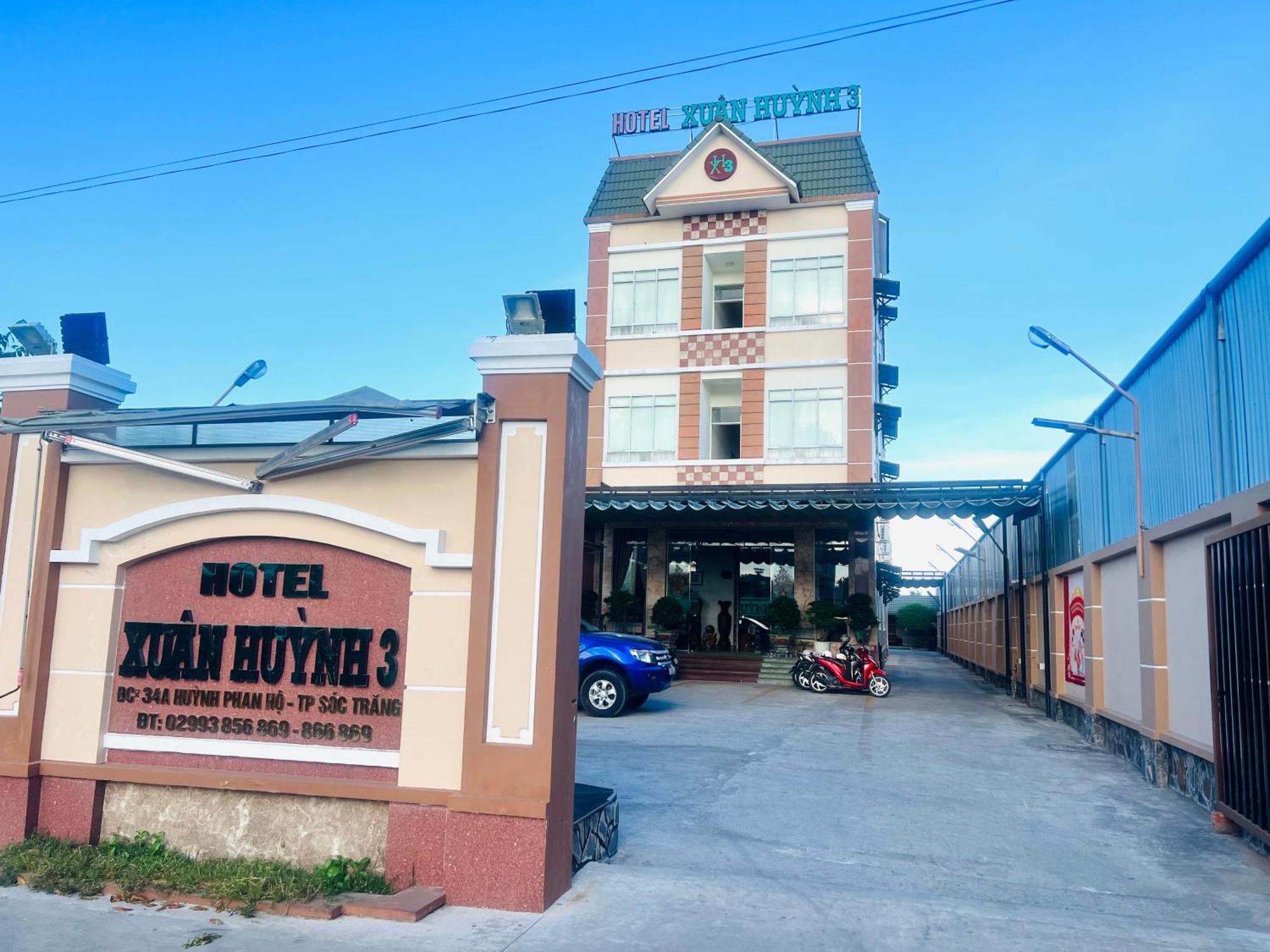 XUÂN HUỲNH 3 Hotel Soc Trang Exterior foto